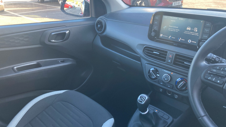 Hyundai i10 1.2 Advance 5dr Petrol Hatchback